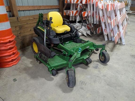 2015 John Deere Z970R Mower/Zero Turn