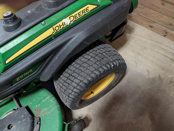 2015 John Deere Z970R Mower/Zero Turn