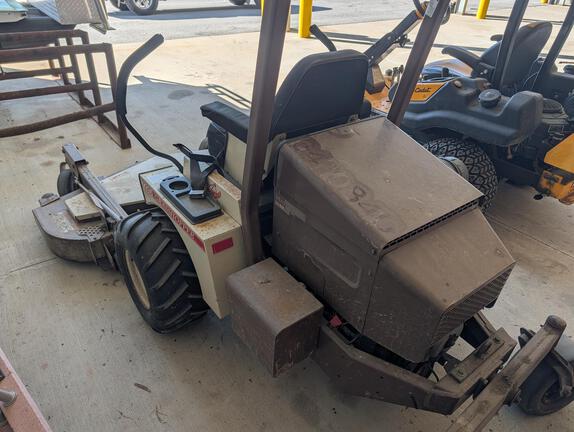 2006 Grasshopper 722D2 Mower/Front Deck