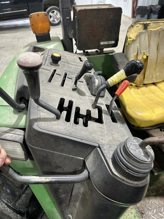 1992 John Deere 6200 Tractor