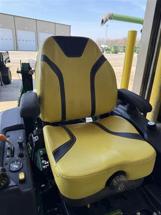 2022 John Deere Z950R Mower/Zero Turn