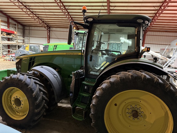 2020 John Deere 8320R Tractor