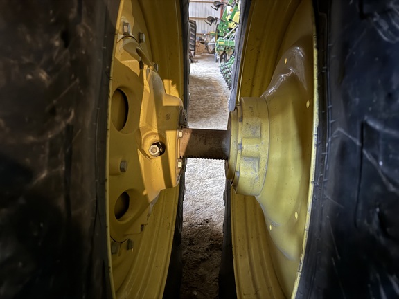 2020 John Deere 8320R Tractor