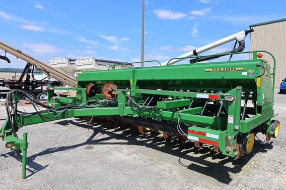 1996 John Deere 750 Drill