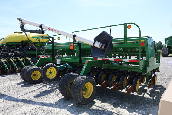 1996 John Deere 750 Drill