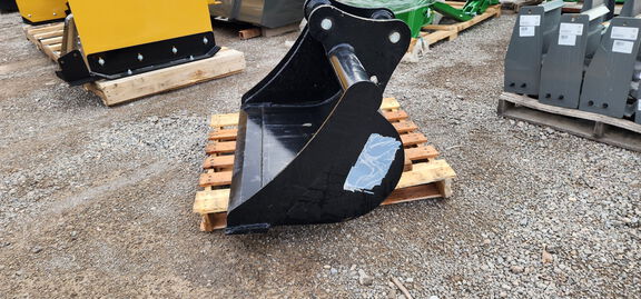 2025 John Deere BYT11918 42" Ditch Bucket (Pin Grabber 60P) Misc
