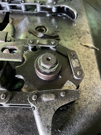 1980 John Deere 643 Header Corn Head