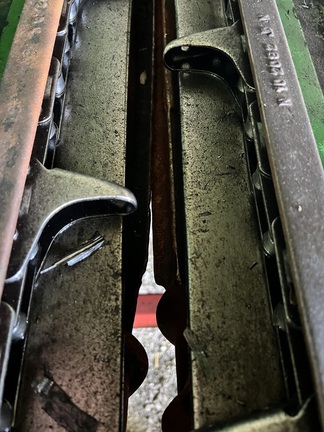 1980 John Deere 643 Header Corn Head