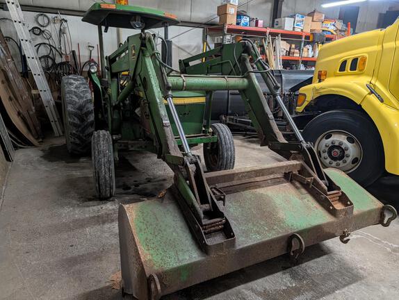 1981 John Deere 2240 Tractor