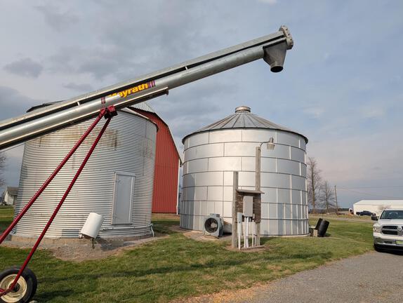 Mayrath 8X31 PTO Grain Auger