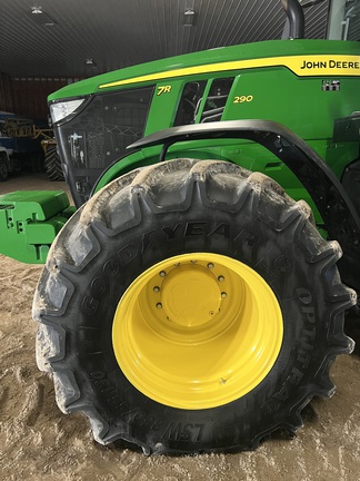 2023 John Deere 7R 290 Tractor