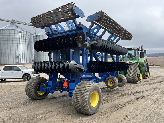 2016 Landoll 7833-40 Disk