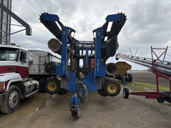2016 Landoll 7833-40 Disk