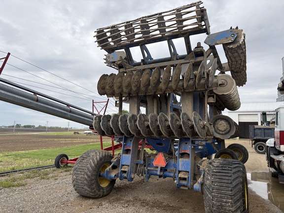 2016 Landoll 7833-40 Disk