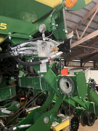 2024 John Deere 1795 Planter