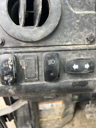 2023 John Deere XUV 835M ATV