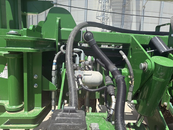 2018 John Deere 1775NT Planter