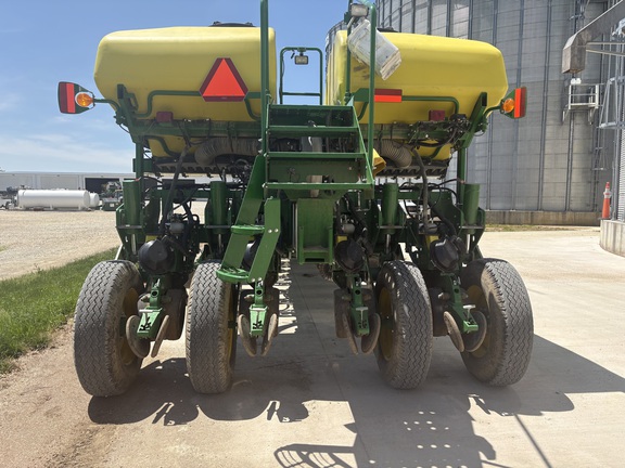 2018 John Deere 1775NT Planter