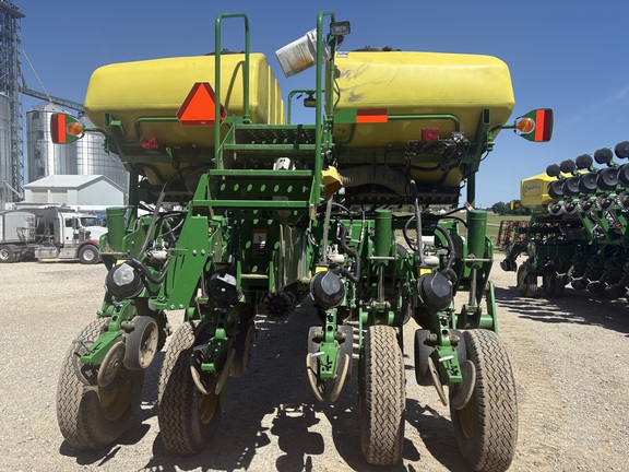 2018 John Deere 1775NT Planter