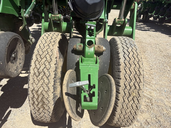 2018 John Deere 1775NT Planter