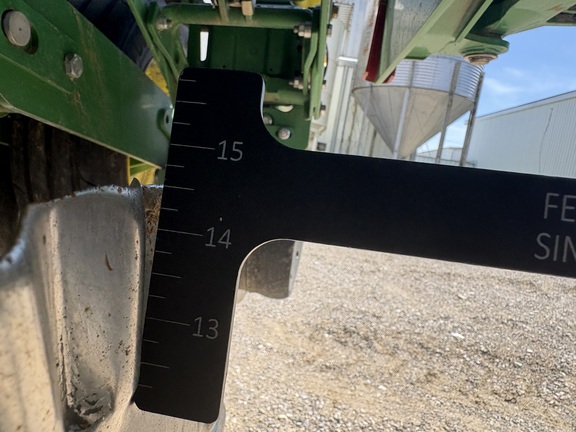 2022 John Deere 1795 Planter