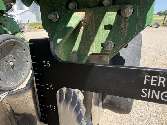 2022 John Deere 1795 Planter