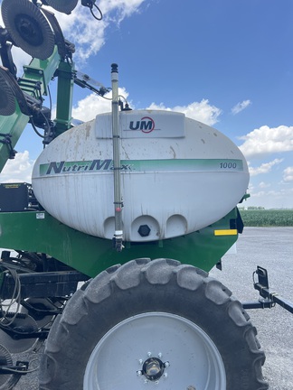 2023 Unverferth NutriMax 1025 Applicator