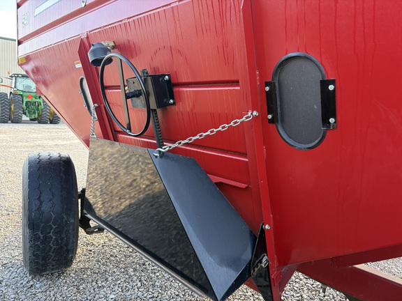 2011 J&M 540-SD Gravity Box