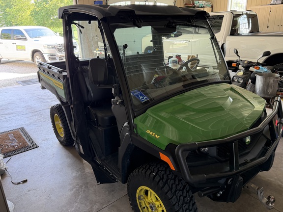 2025 John Deere XUV 845M ATV