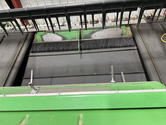 2015 John Deere 635FD Header Combine