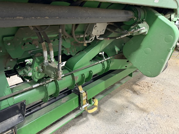 2015 John Deere 635FD Header Combine