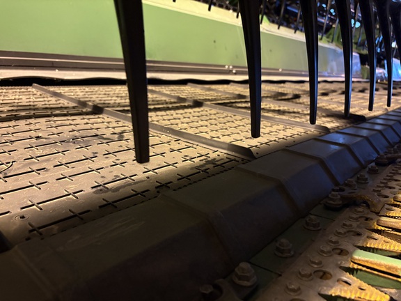 2023 John Deere HD50F Header Combine