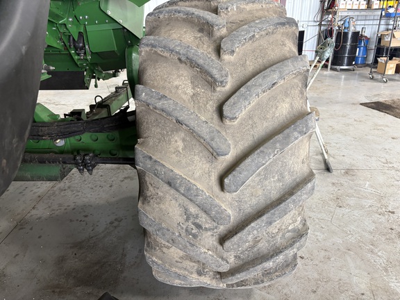 2023 John Deere X9 1000 Combine