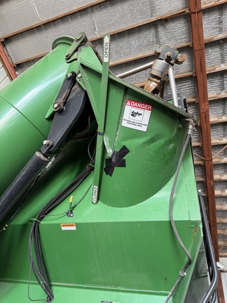 2014 J&M 1311-22 Grain Cart