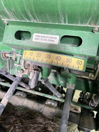 2009 John Deere 1590 Drill