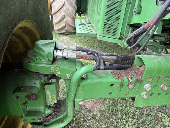 2012 John Deere S670 Combine