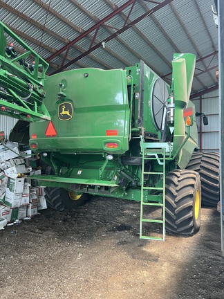 2024 John Deere S760 Combine