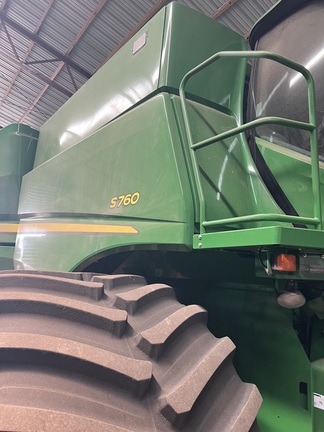 2024 John Deere S760 Combine