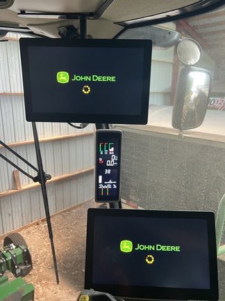 2024 John Deere S760 Combine