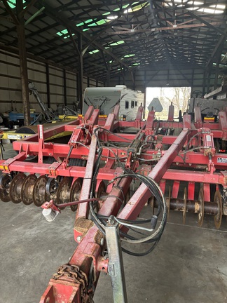 Sunflower 4213 Chisel Plow