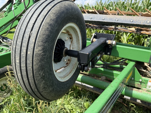 2005 Unverferth 220-33 Harrow Rotary