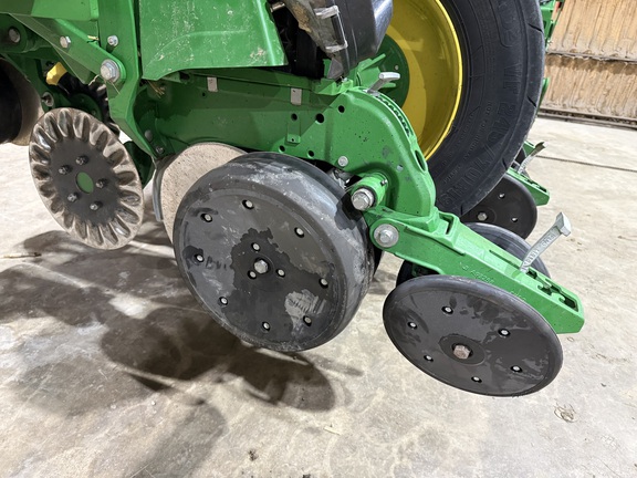 2022 John Deere 1795 Planter