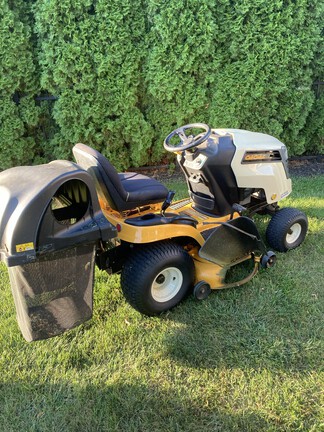2012 Cub Cadet LTX1045 Garden Tractor