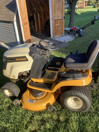 2012 Cub Cadet LTX1045 Garden Tractor