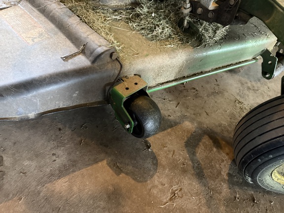 2024 John Deere Z530R Mower/Zero Turn