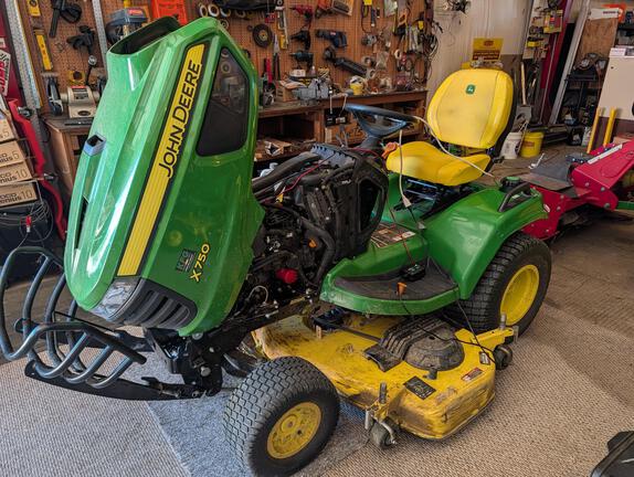 2022 John Deere X750 Garden Tractor