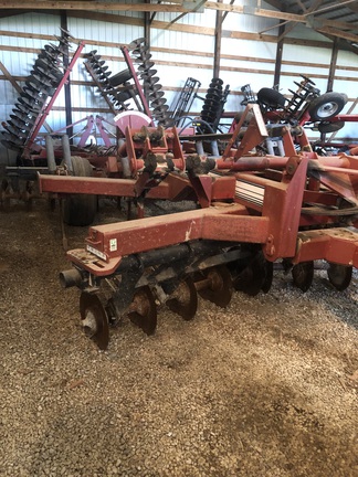Unverferth 2005 Chisel Plow