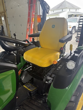 2025 John Deere 2025R Tractor Compact