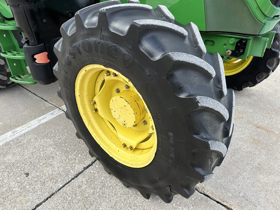 2016 John Deere 6110M Tractor