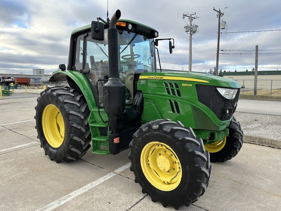 2016 John Deere 6110M Tractor